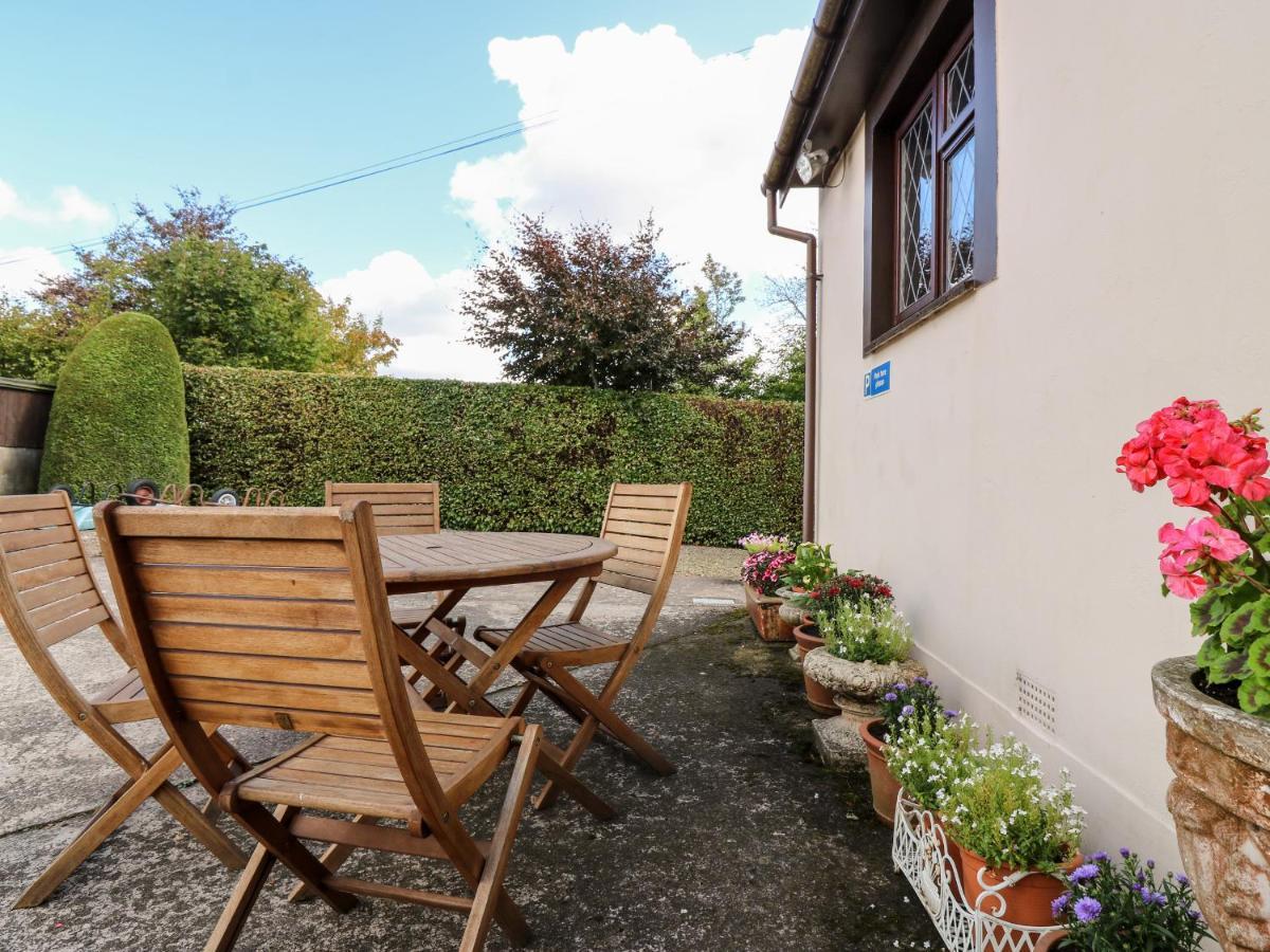 Courtyard Cottage Duns Buitenkant foto